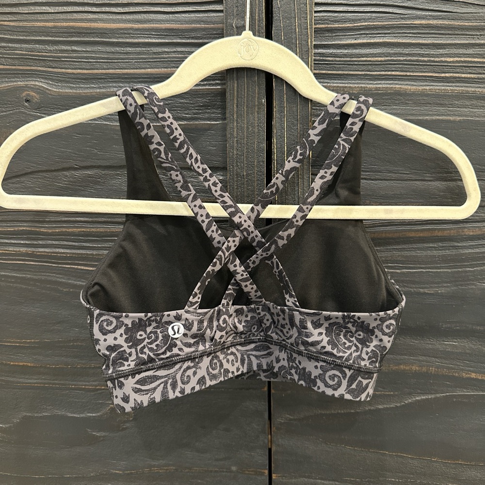 Special edition print Energy Bra.
